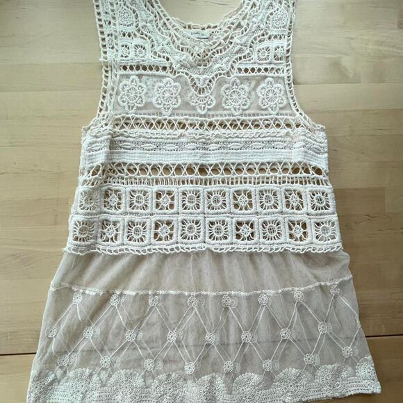 🤍 Lovely 153 Beige/White Lace Knit Tunic Tank - Delicate & Pretty! 🤍 - Picture 5 of 5